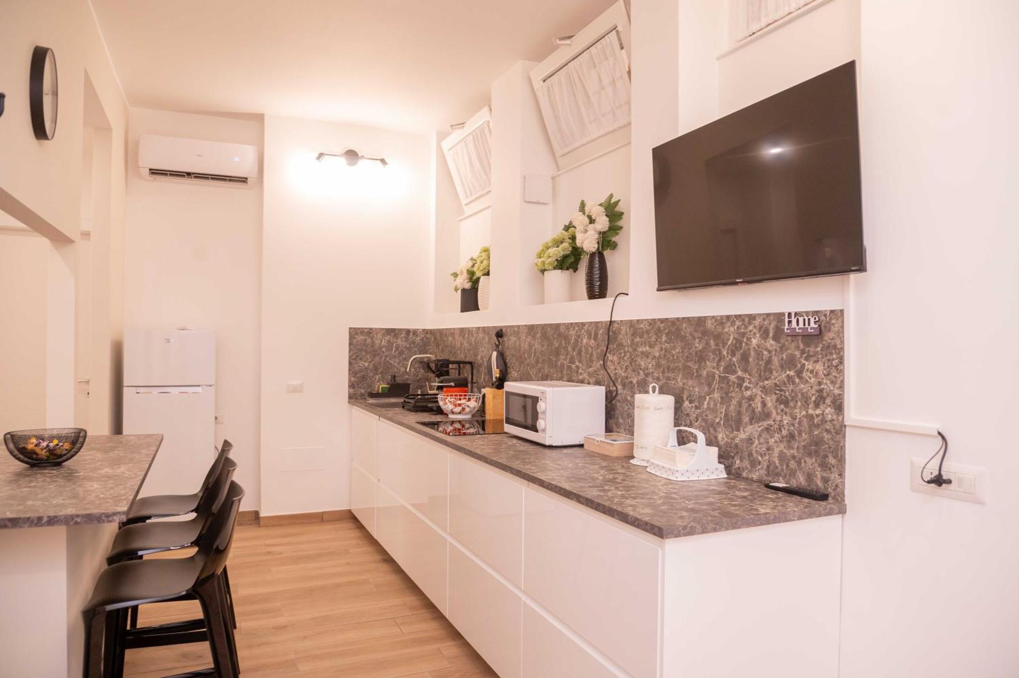 Apartament Antonella Rzym Zewnętrze zdjęcie